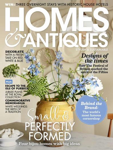 Homes & Antiques magazine cover